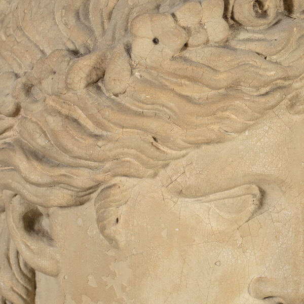 Statue de la déesse grecque Hébé